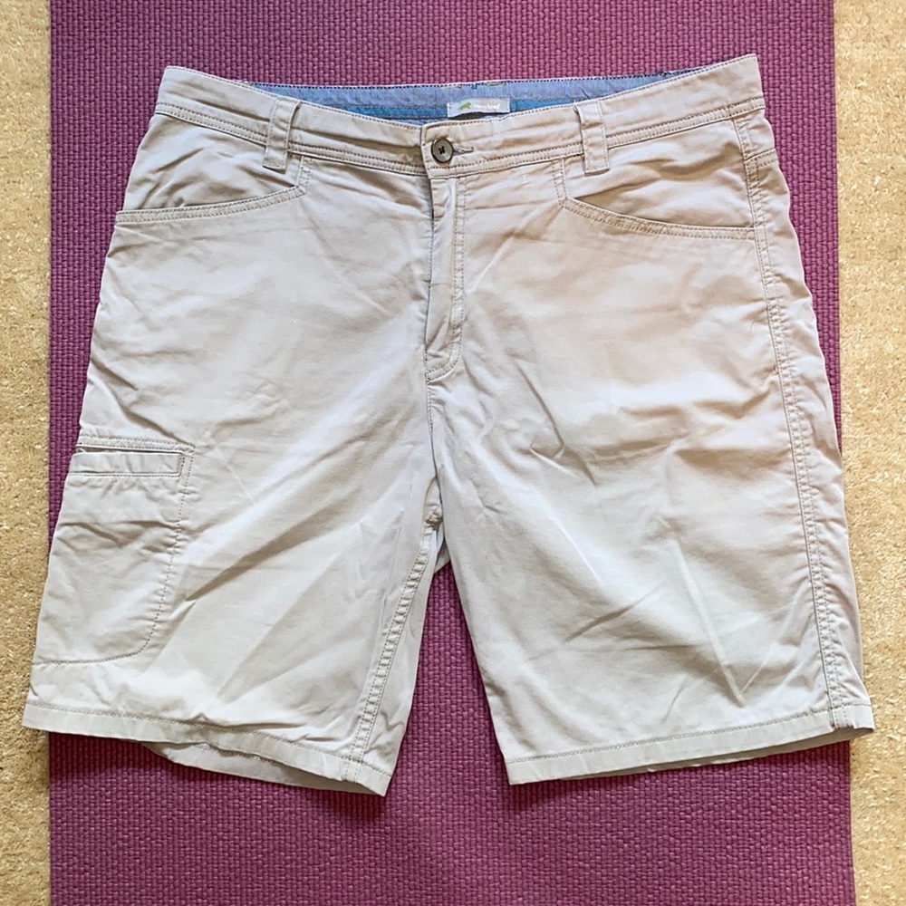 Horny Toad men’s khaki shorts